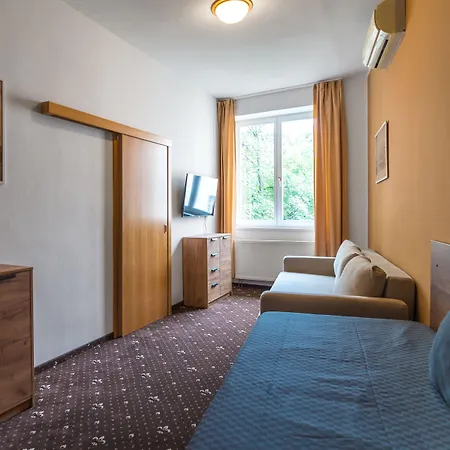 Museum Hotel 3*