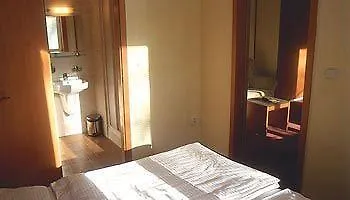 ミュージアム ホテル