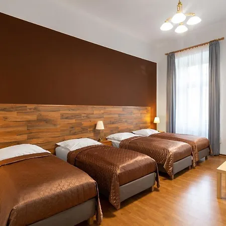 Hotell Museum 3*